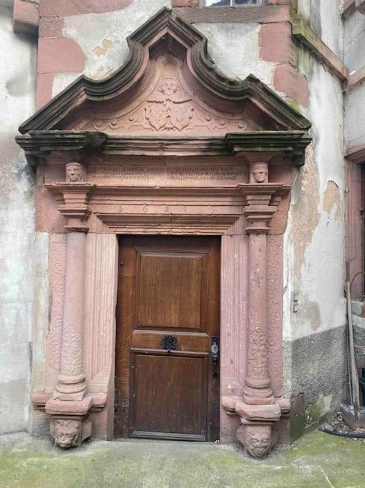 Le Majestueux Dans Le Centre Historique Lägenhet Riquewihr Exteriör bild